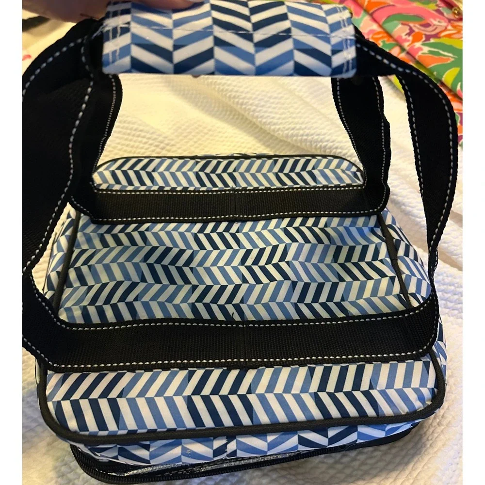 SCOUT Insulated‎ Lunch Bag Cooler Chevron Blue White Black Top Handle Zip